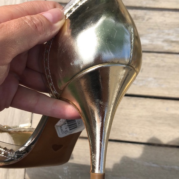 Sold in another platform. Moschino Cheap And Chic Open Toe - Picture 8 of 16